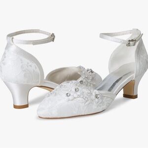 Very stylish wedding shoe
